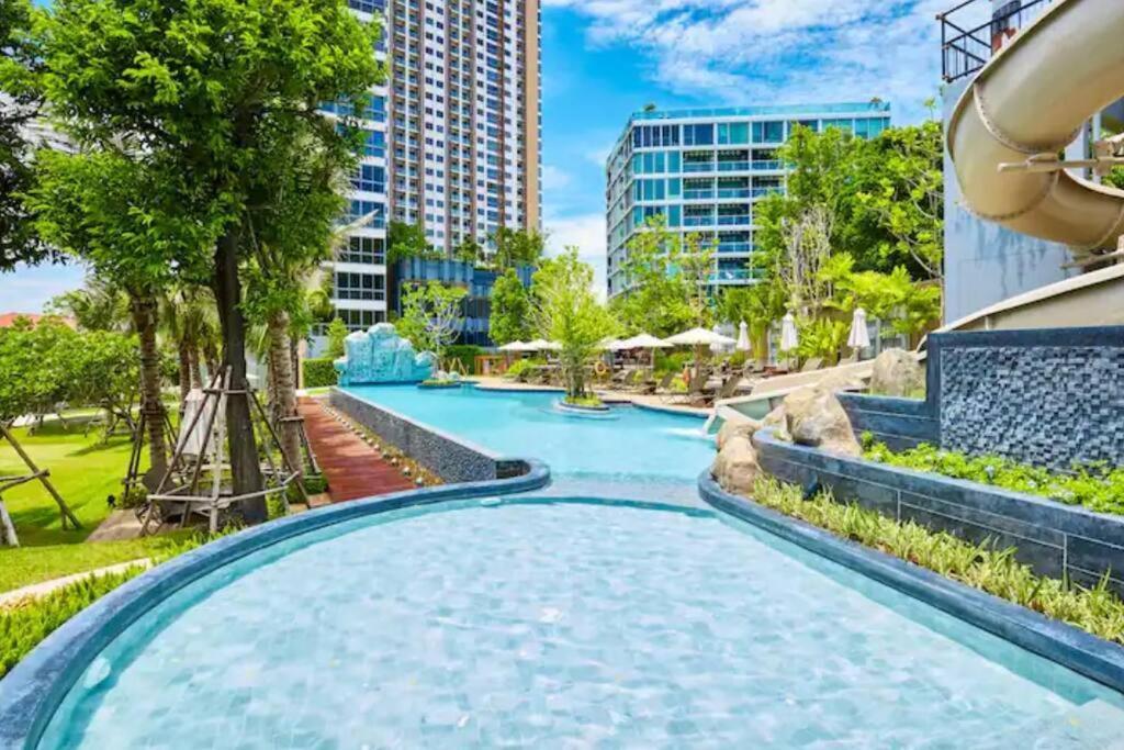 Unixx Condo Pattaya Near Walking Street Eksteriør billede